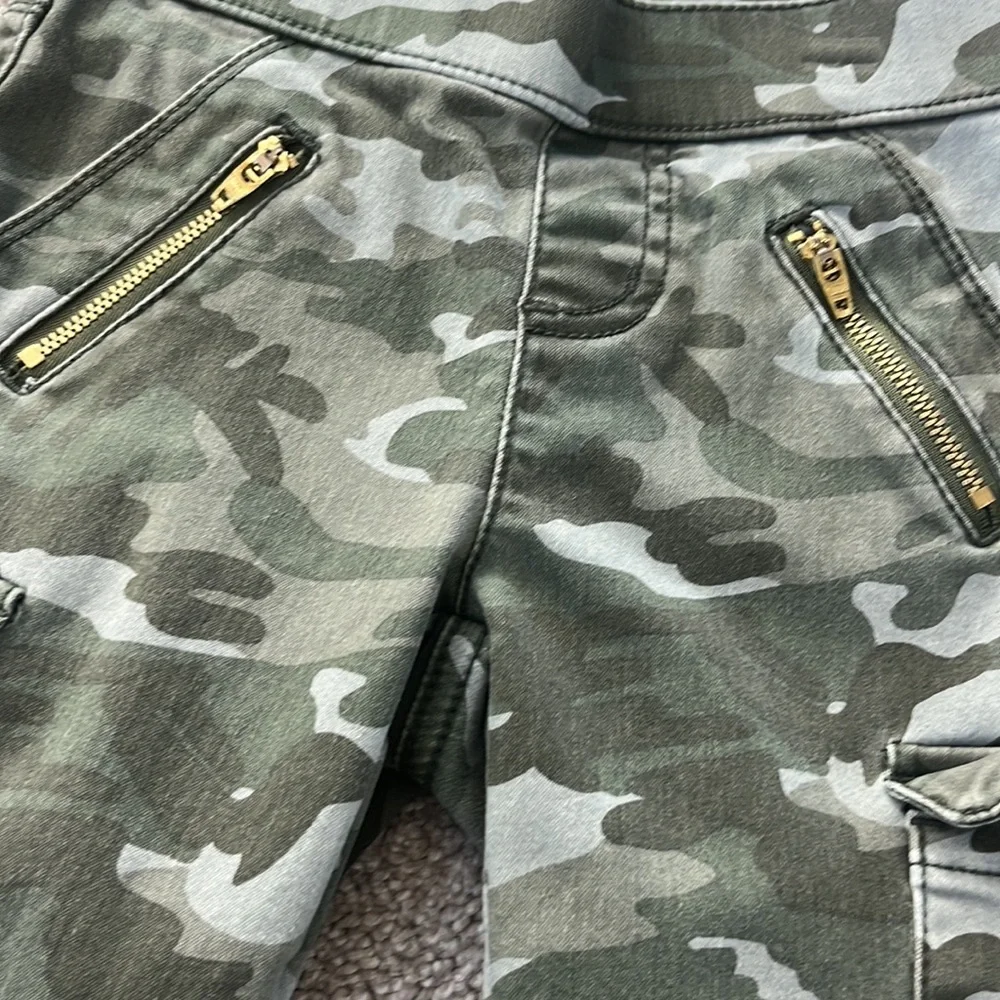 Justice pants